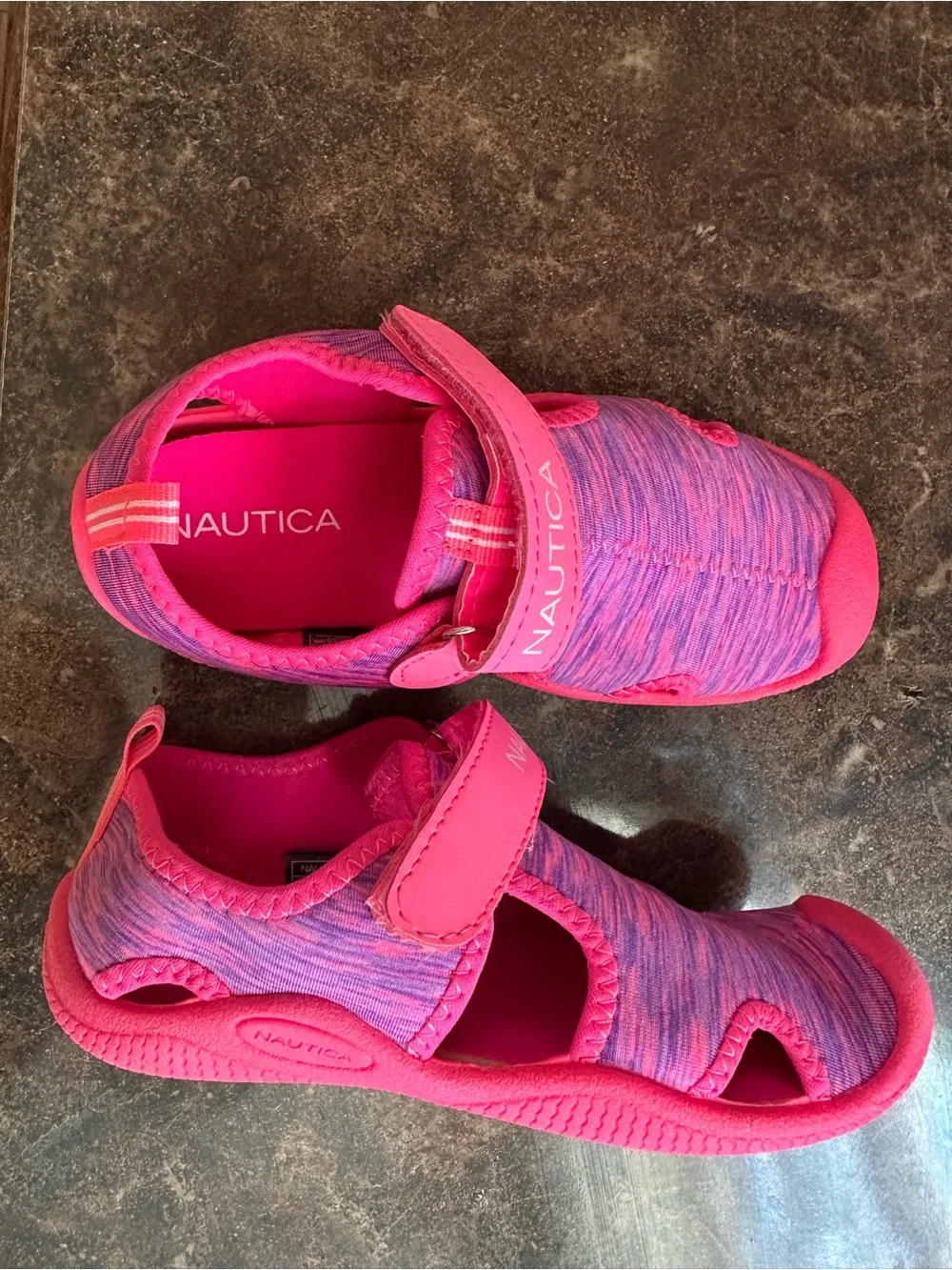 Nautica stylish water